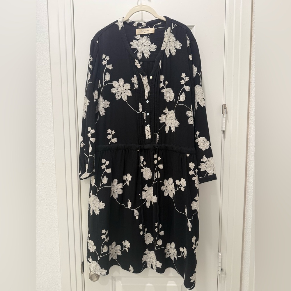 Anthropologie Black and White Floral Long Sleeve Dress